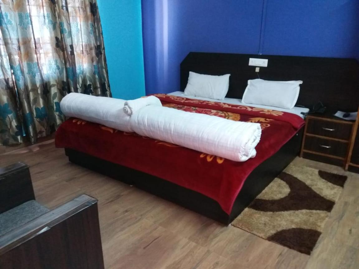Vamoose Buddha Hotel טוואנג מראה חיצוני תמונה